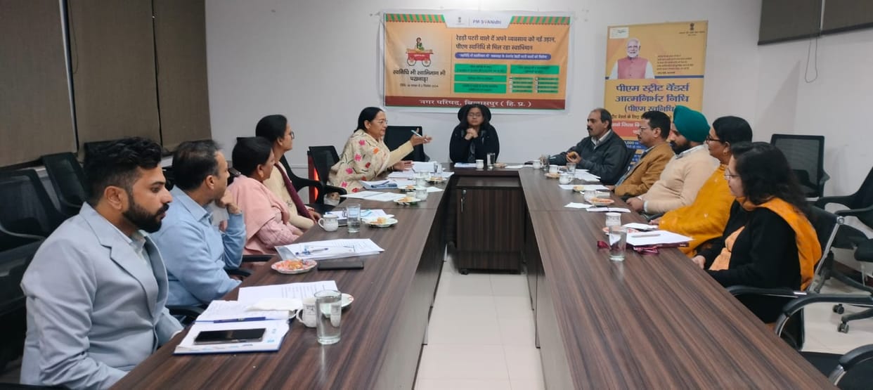 Effort to make street vendors self-reliant through Swanidhi scheme