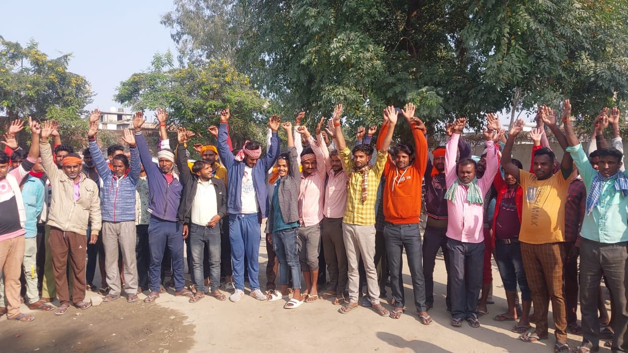 Palledars boycotted work and created ruckus over the dispute of dala recovery