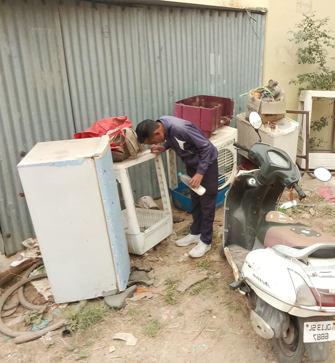 10 dengue patients were found in the investigation of 51 people.