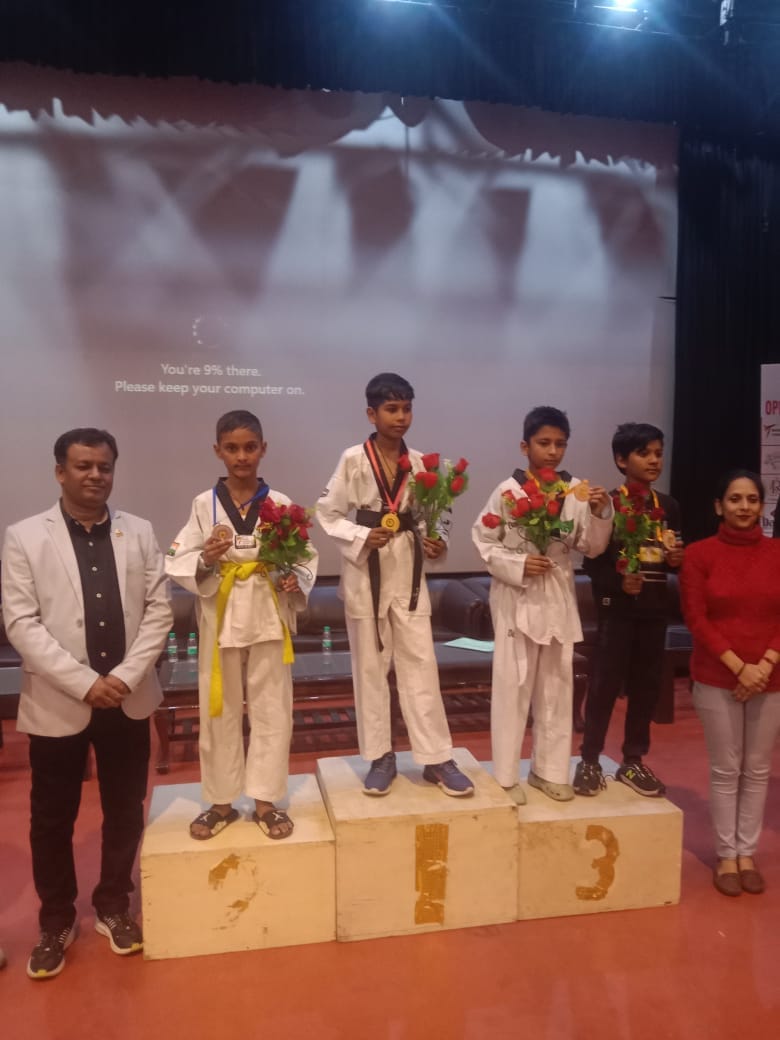 Jayesh won silver medal in Taekwondo competition