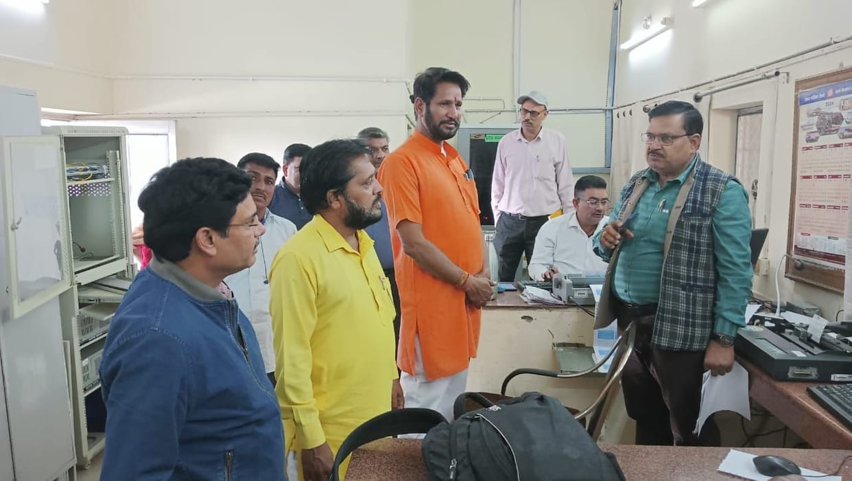 Railway is running Rewari-Phulera Passenger as Express, reduce the fare