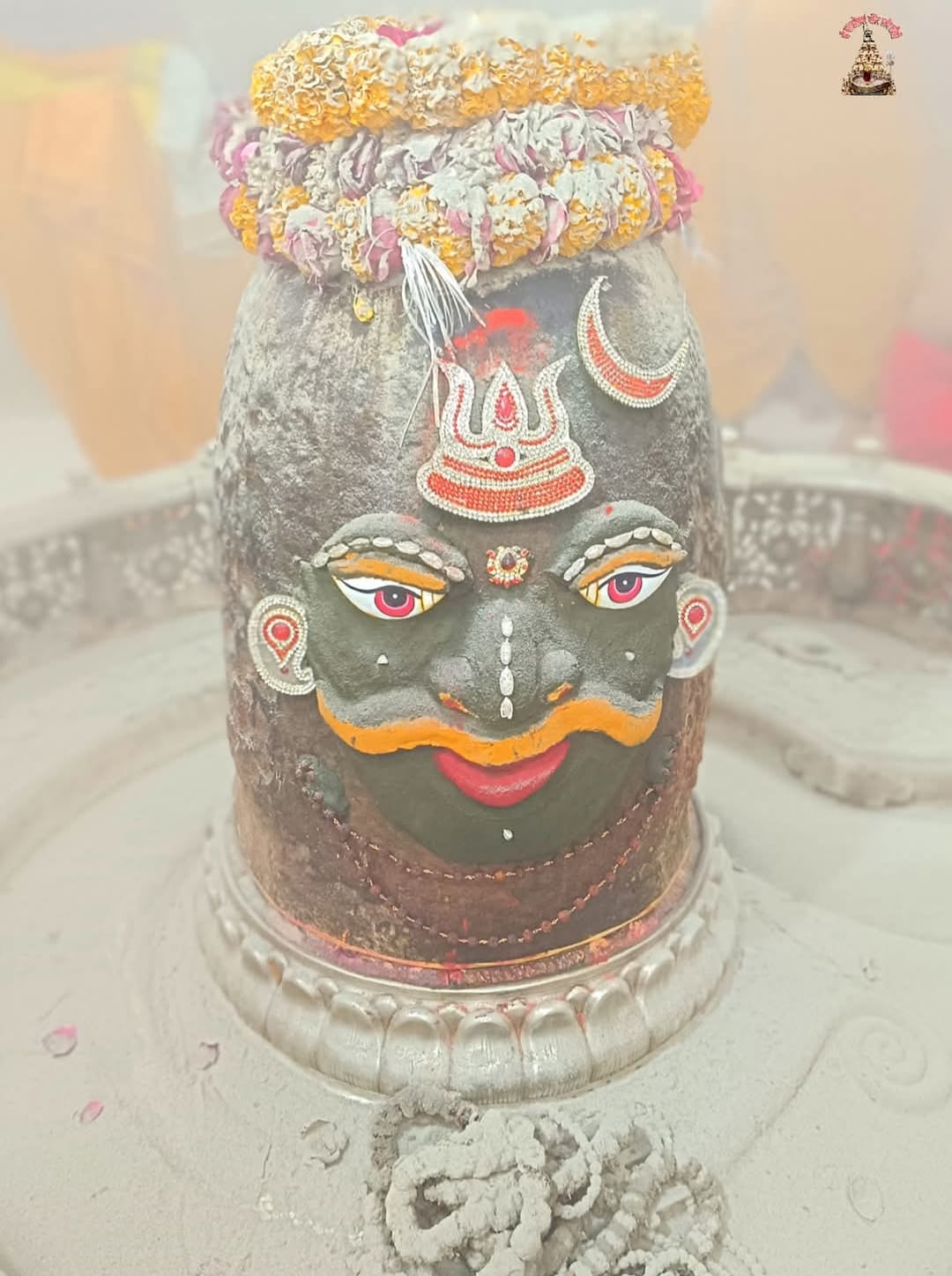 Baba Mahakal decorated with Chandra, Tripund and Trishul in Bhasma Aarti