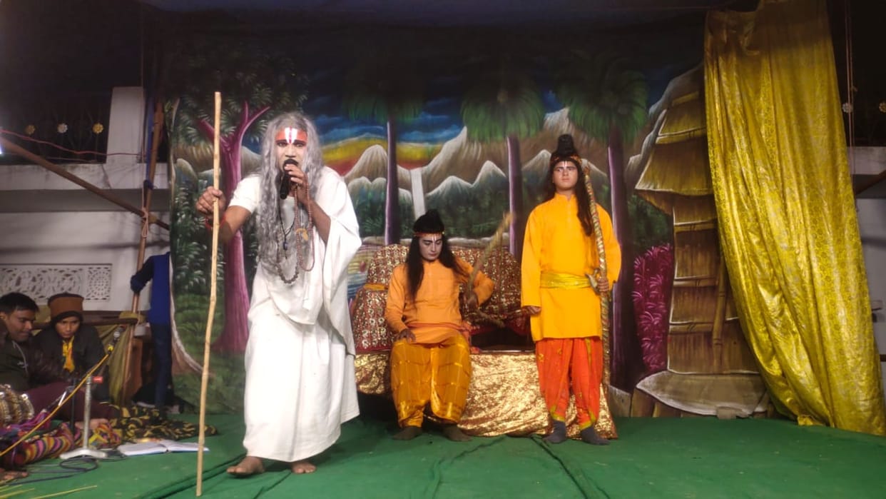 Ravana abducted Sita with the help of Maya Deer