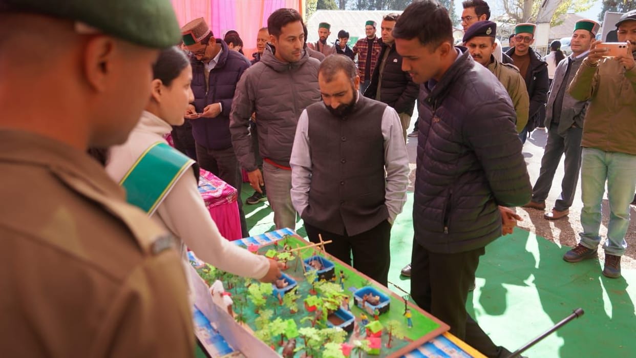 Deputy Commissioner inaugurated the environmental film festival at Bachat Bhawan.