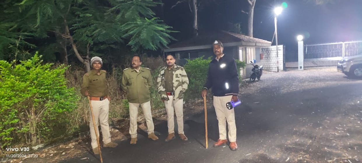 Forest department issues alert after leopard found in residential area of city