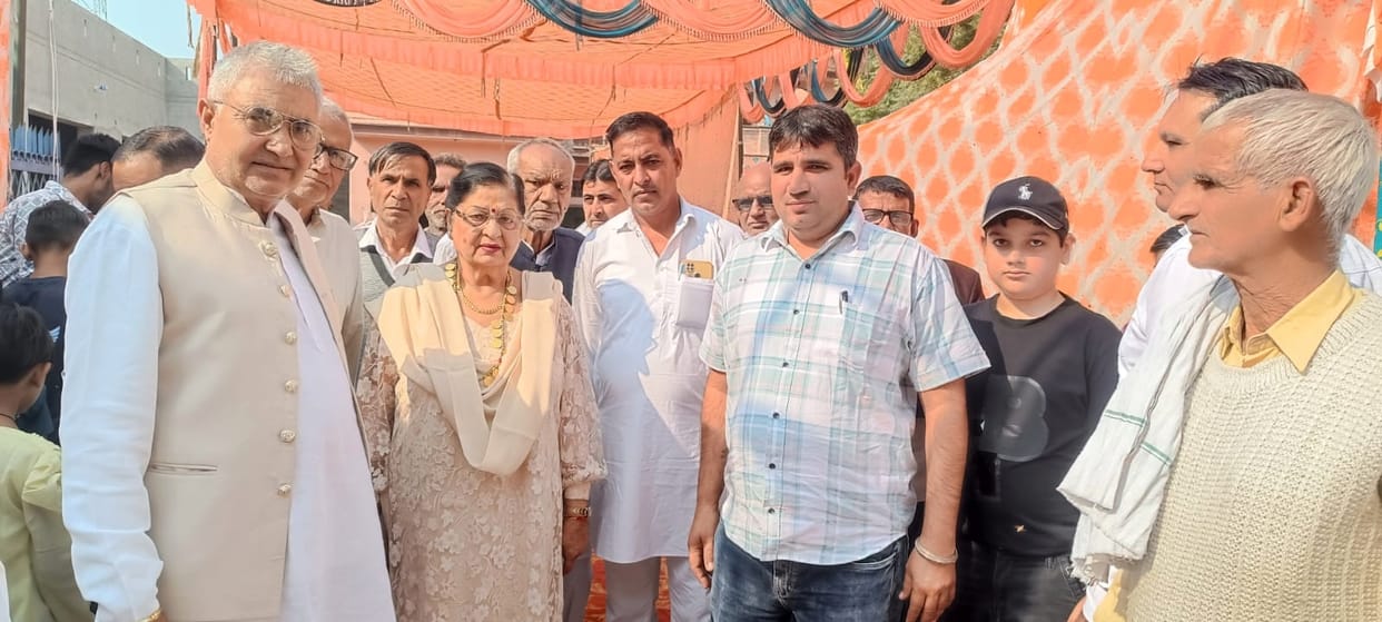 Uchana is her family, workers are family members: Premlata
