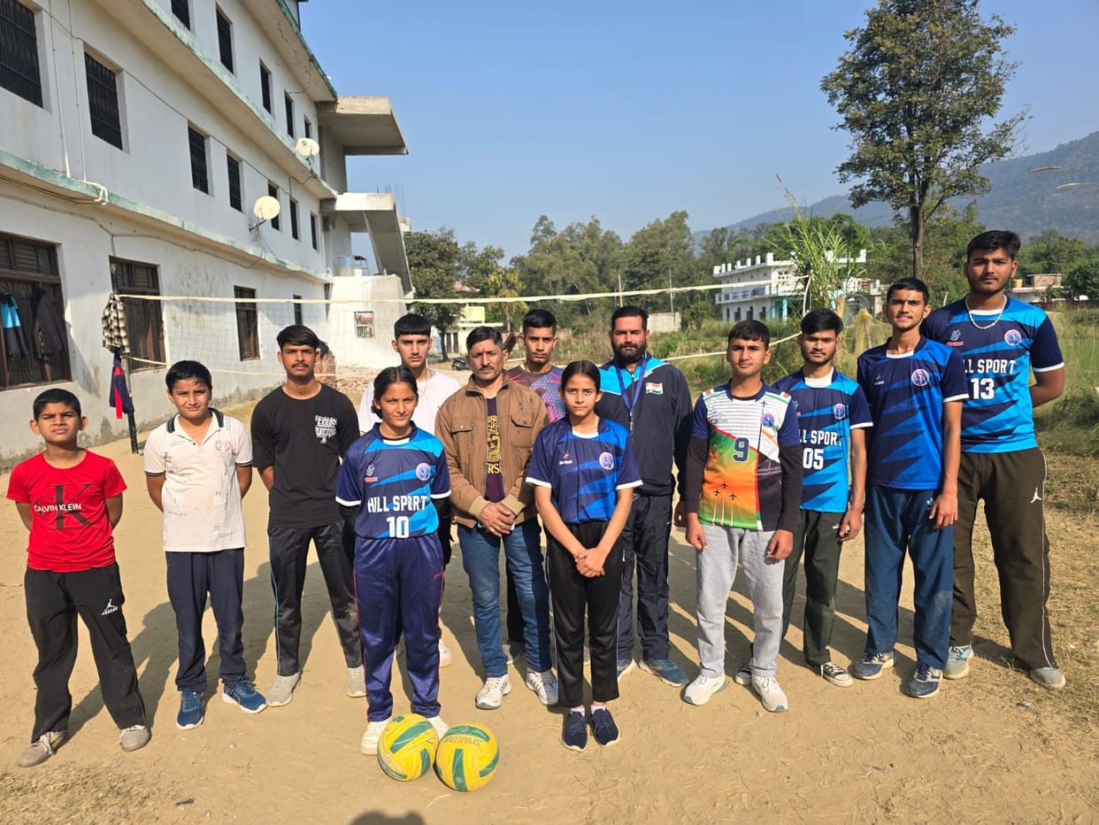 Himachal Junior National Throw Ball Team practiced