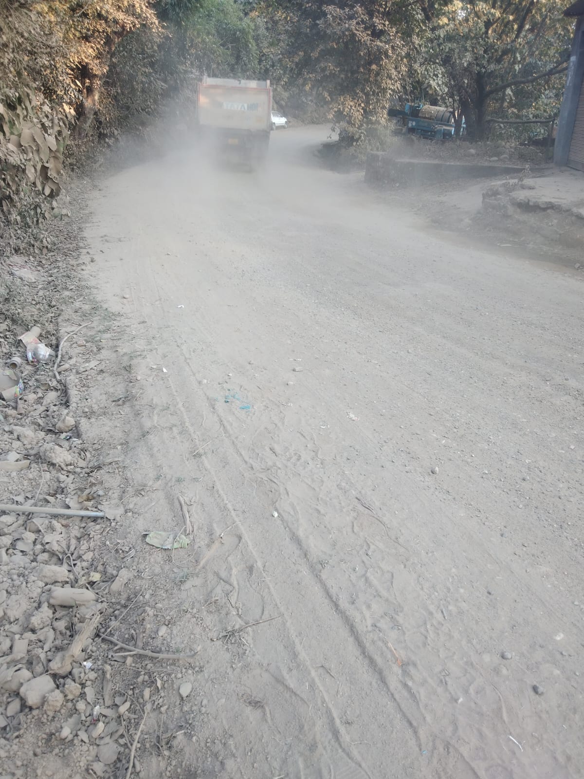 Dust blowing due to road widening increased people's problems