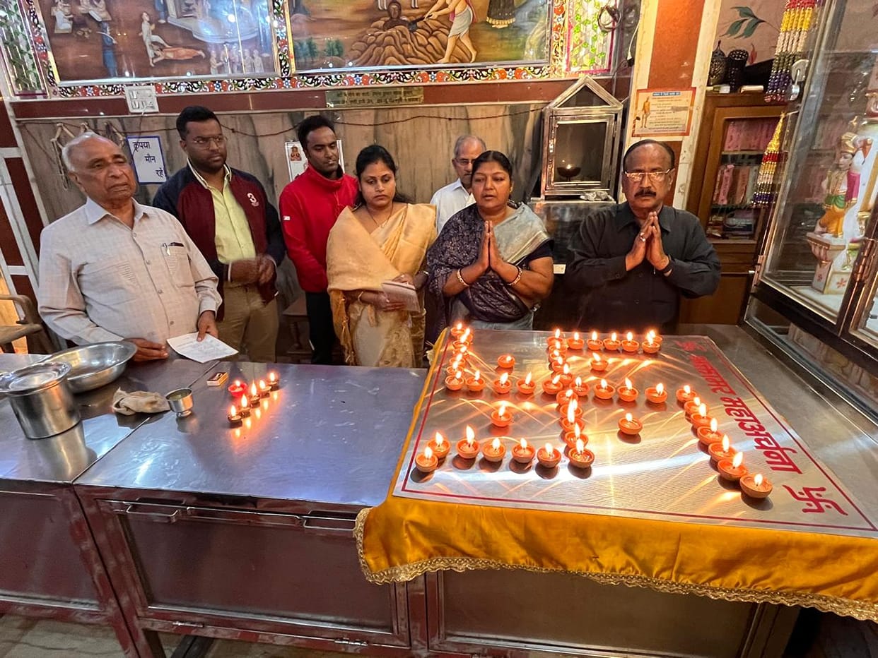Devotees participated in Bhaktamar Path