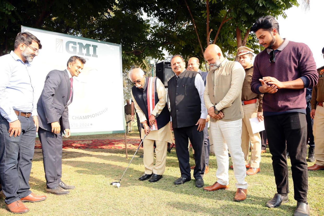 Governor Bandaru Dattatreya honored the winners of GMI Golf