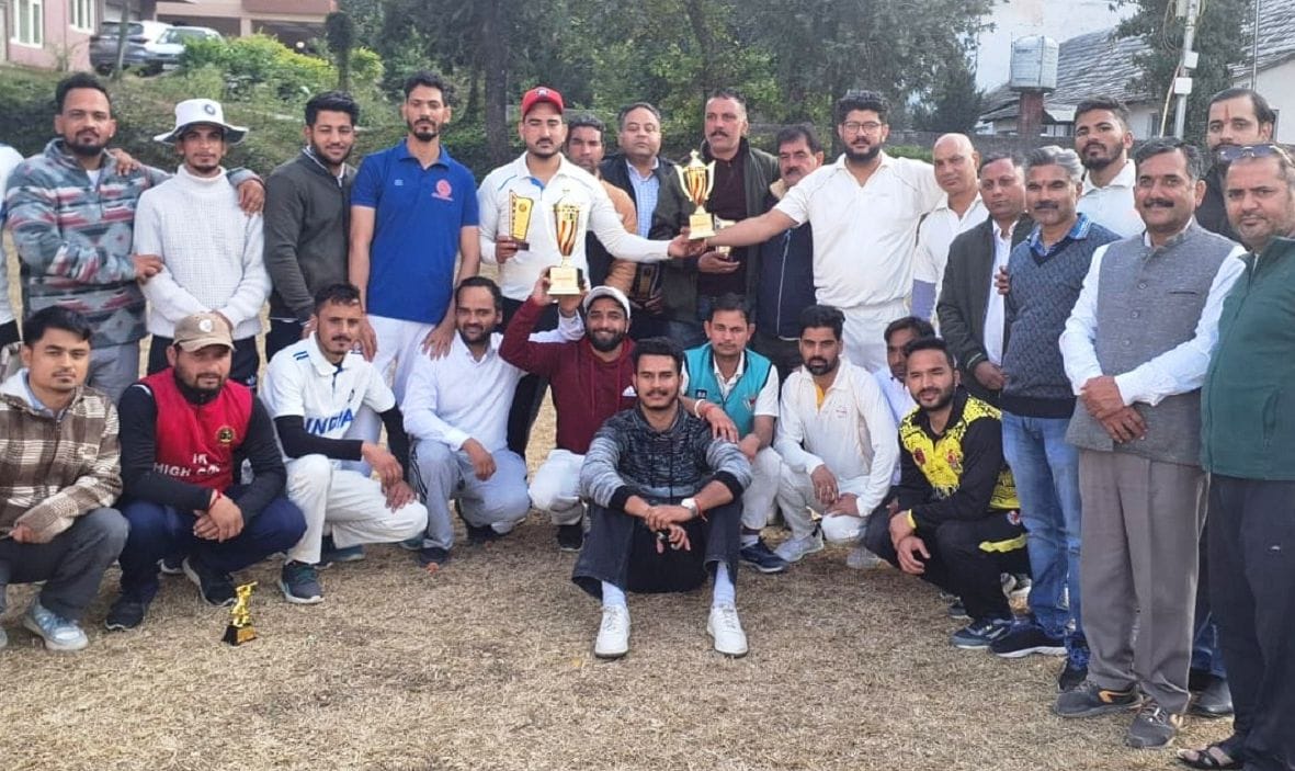 Bar Association Mandi defeated Sundernagar in T-20