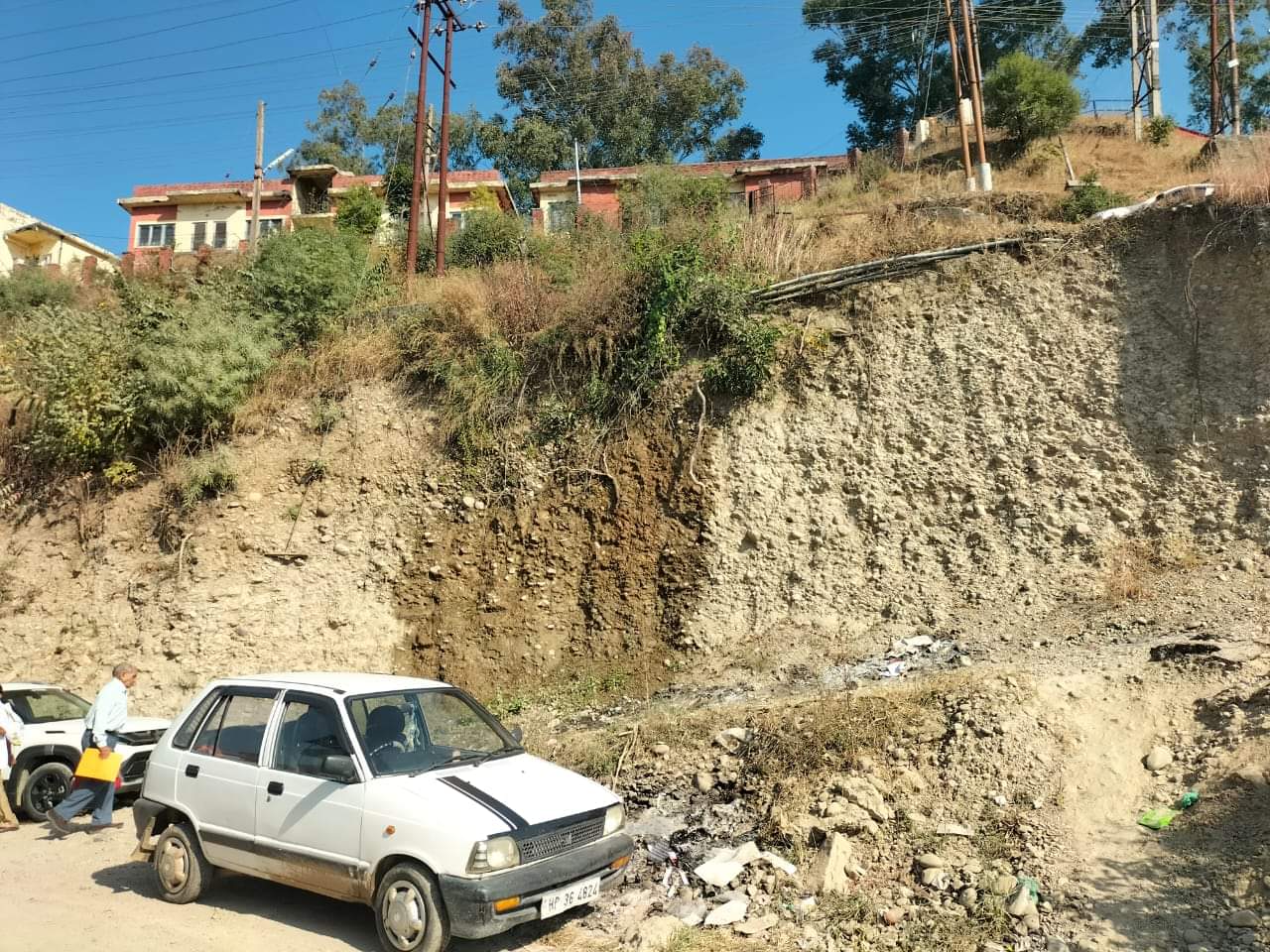 Pipeline damaged due to NH construction, water flowing wastefully