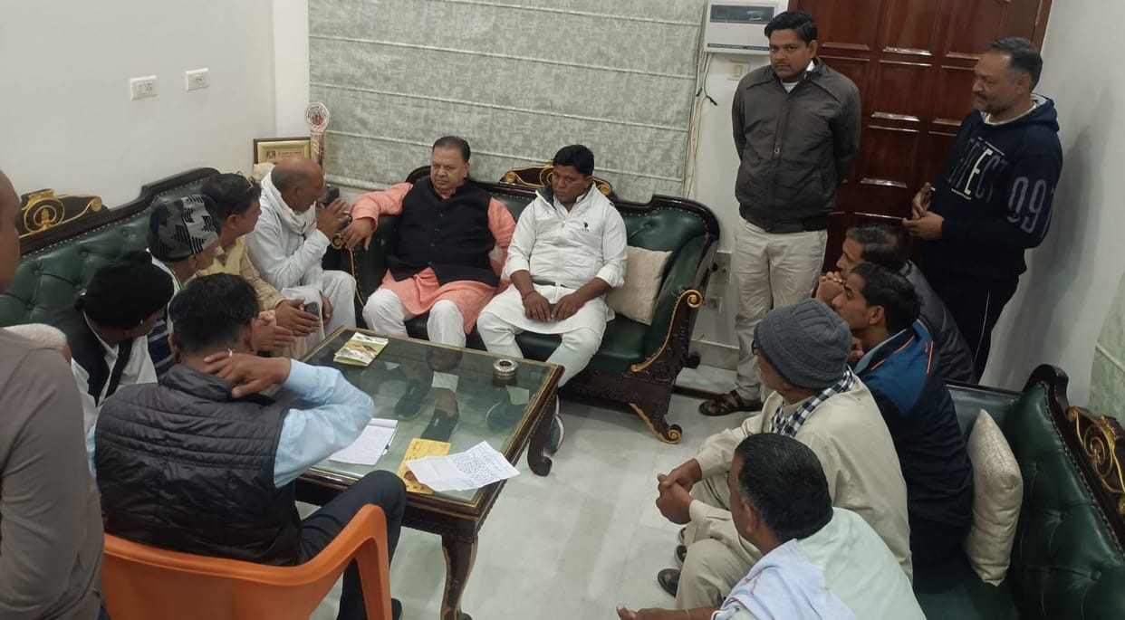 Inconclusive conversation with Sub Divisional Officer to demand compensation in lieu of pipeline