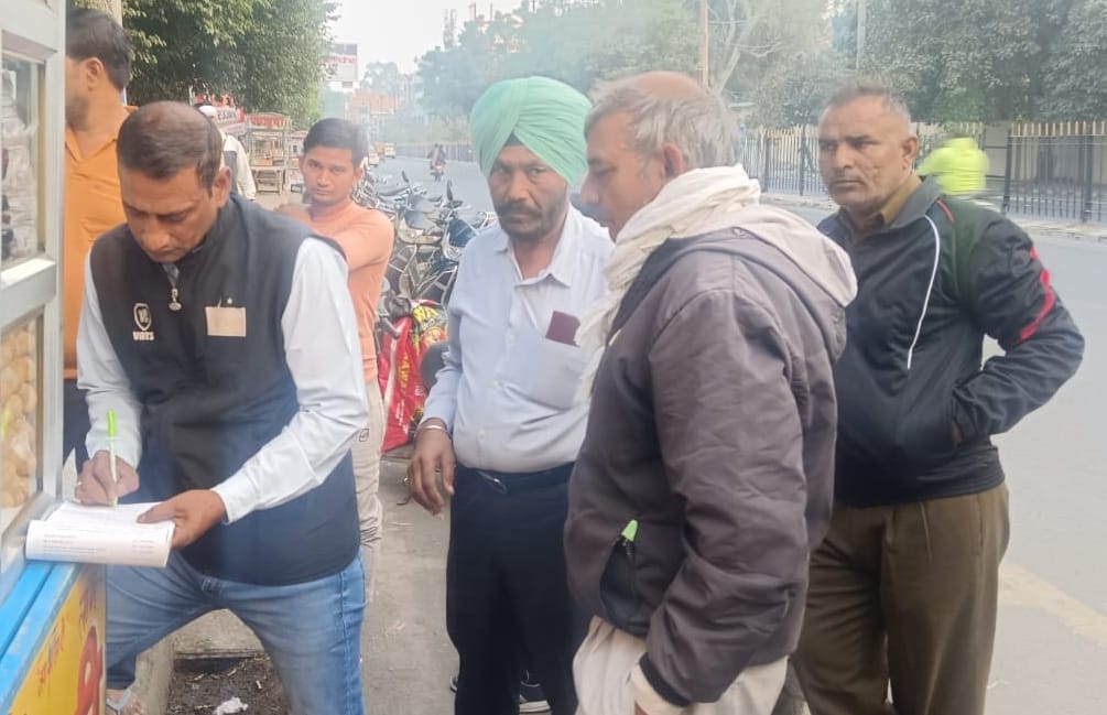 12 challans issued for breaking Grape-4 rules, fine of more than 1.5 lakh