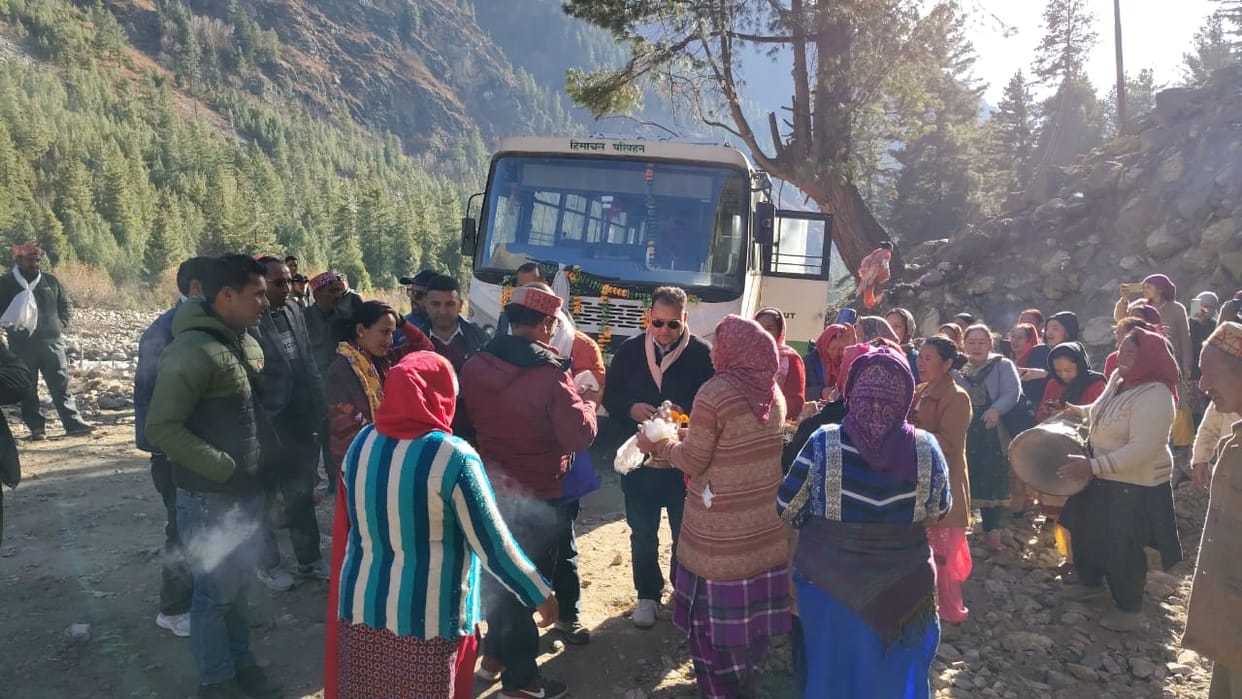 Hillu to Tawan and Upala Kuthal villages will soon get bus facility