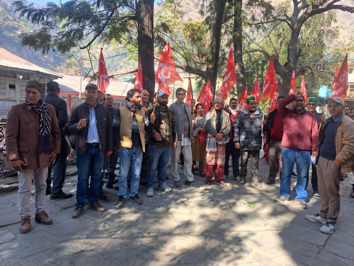 Luhri project affected people opened front against project management and administration