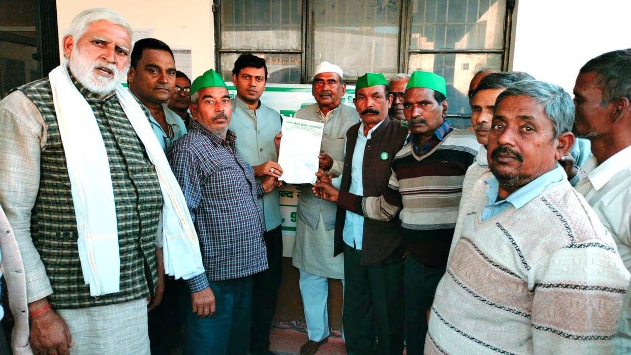 Farmers roar over payment of sugarcane dues