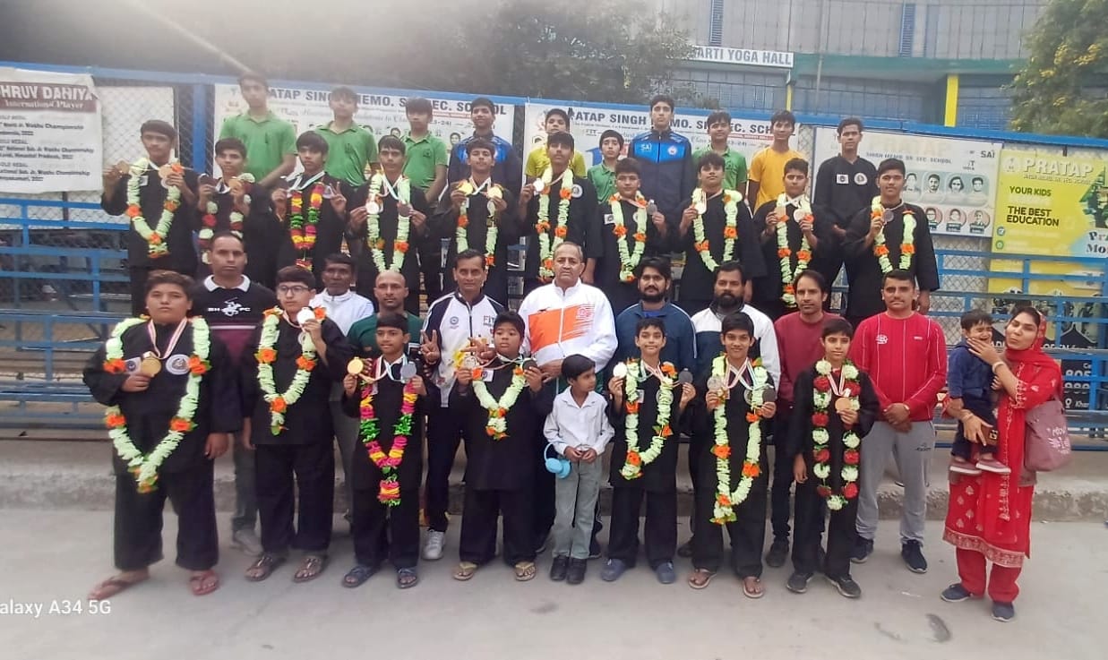 Winners of National Penchak Silat Competition welcomed in school