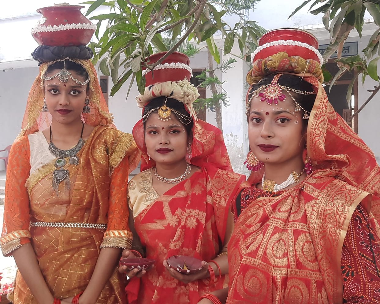 Youth presented colorful programs in the festival