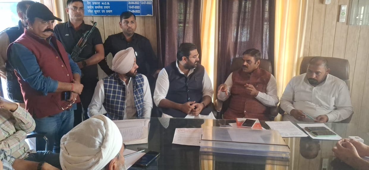 Municipality Rania meeting held after 10 months, demand for de-addiction center raised, MLA said - opening it soon is priority