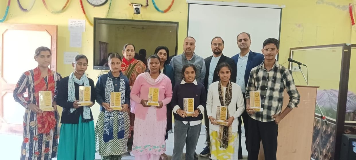 Pledge of national unity and integrity administered in schools