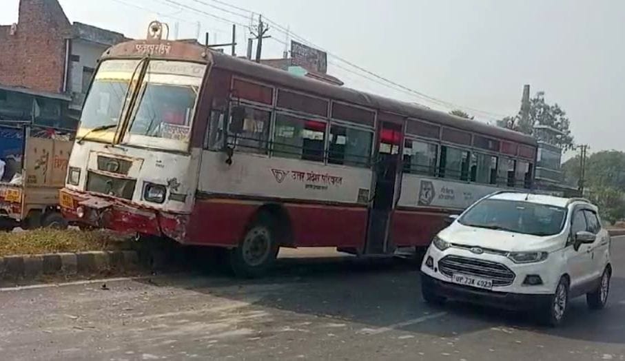 Fatehpur depot bus hits divider after collision with car, passengers narrowly escape