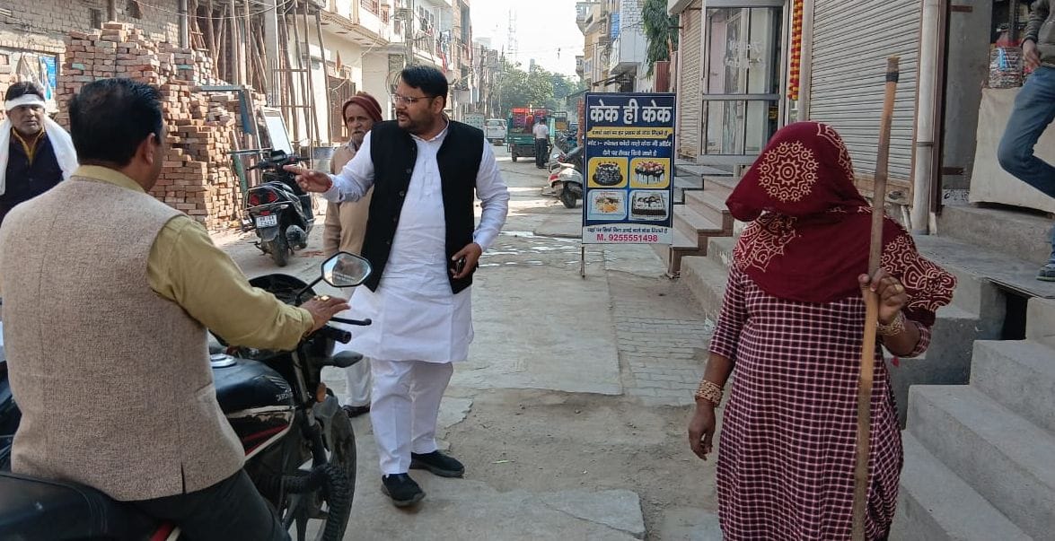 Two sanitation workers absent, salary will be deducted