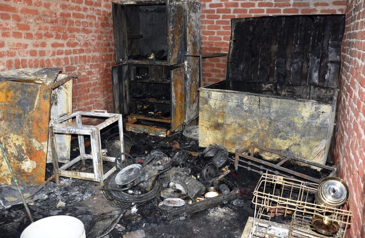 Fire broke out in the house due to short circuit, goods worth 40 thousand burnt