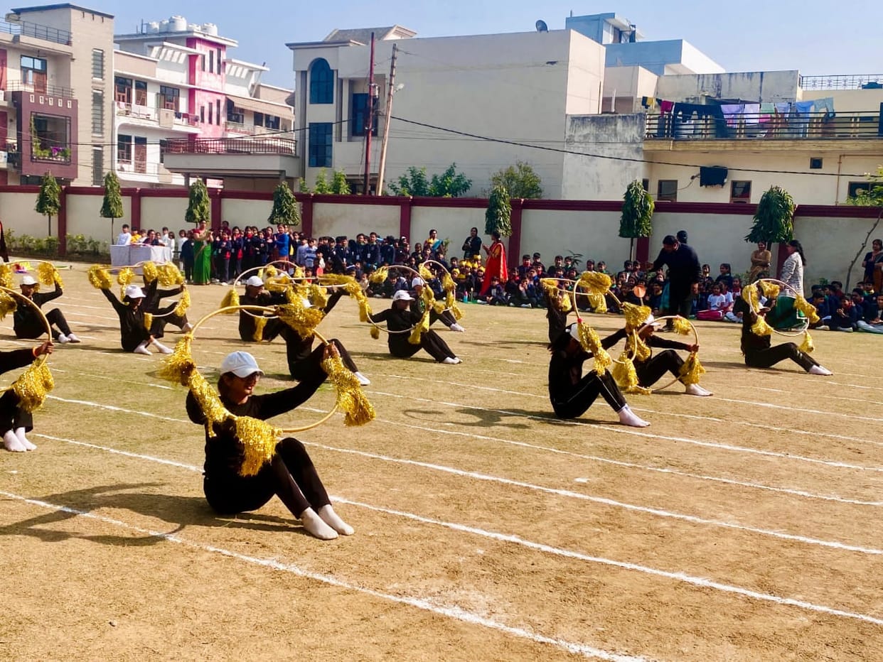 Games teach the spirit of struggle and teamwork