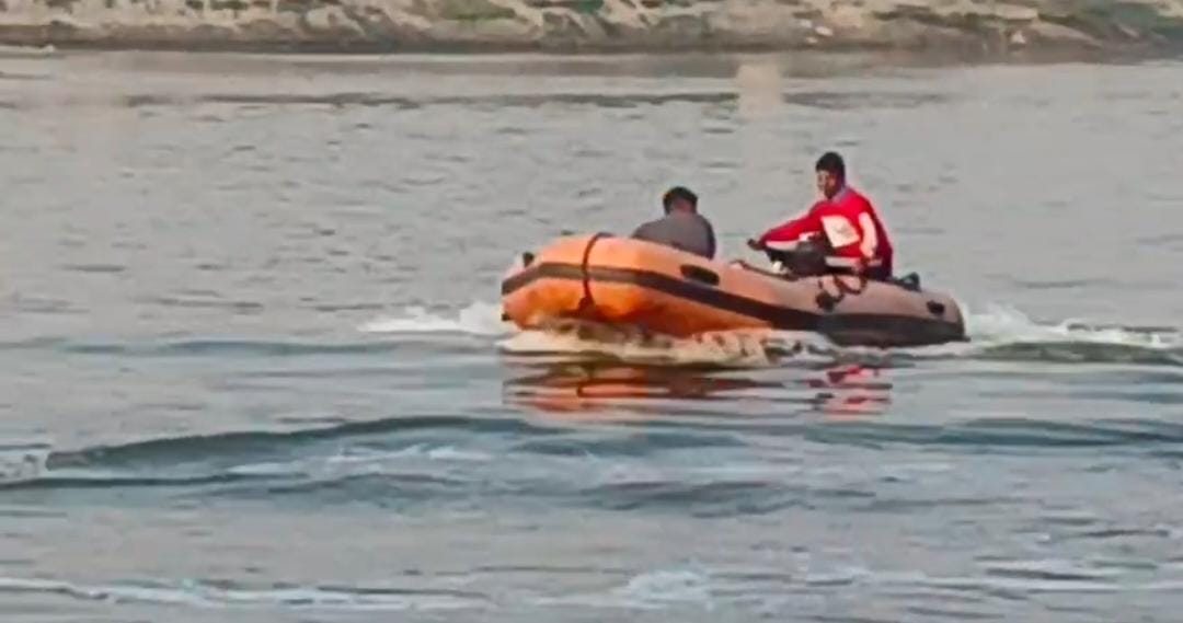 Troubled by debtors, bangle worker jumped into Yamuna, left suicide note