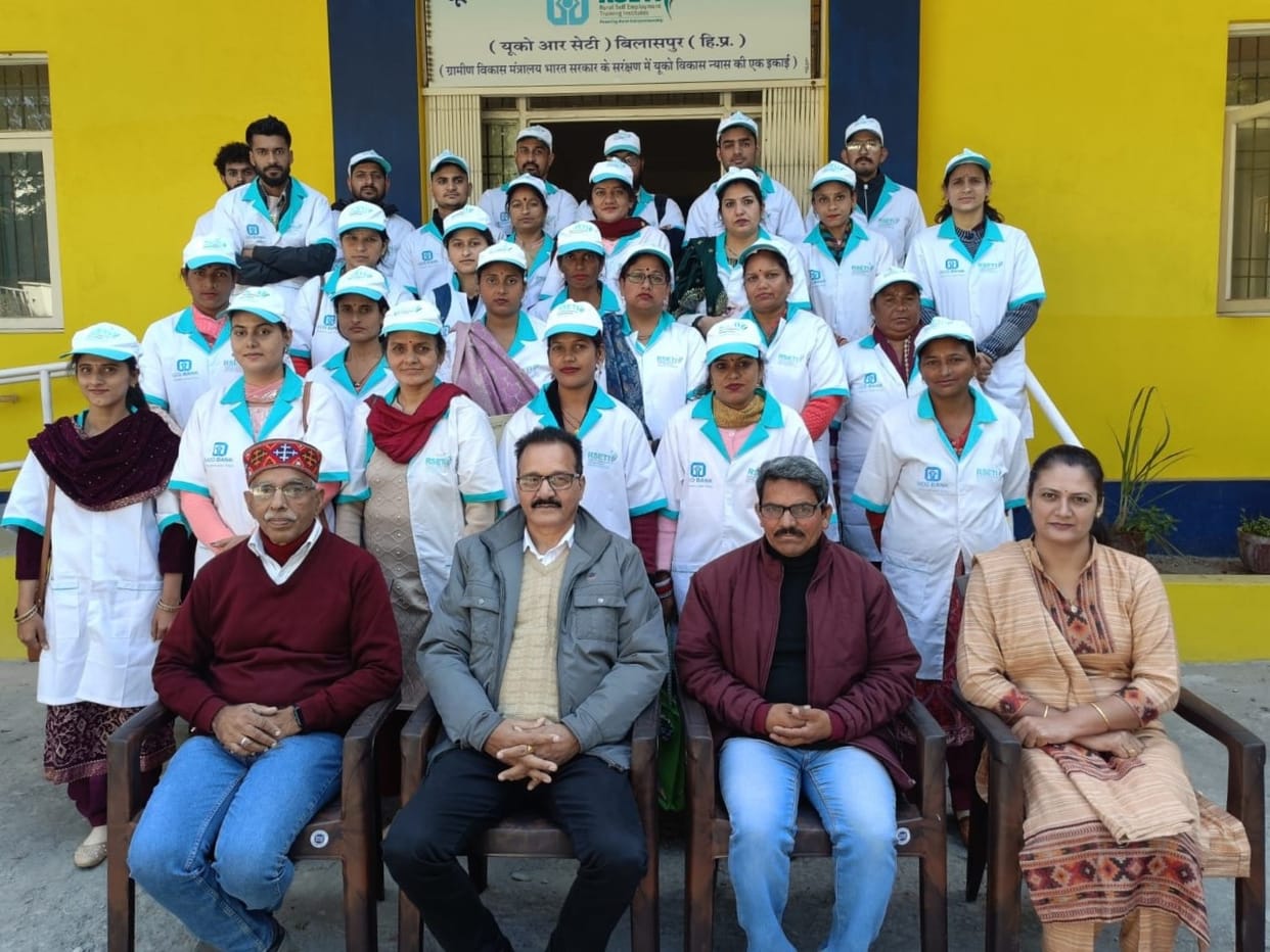 35 people took training in milk production in Chandpur