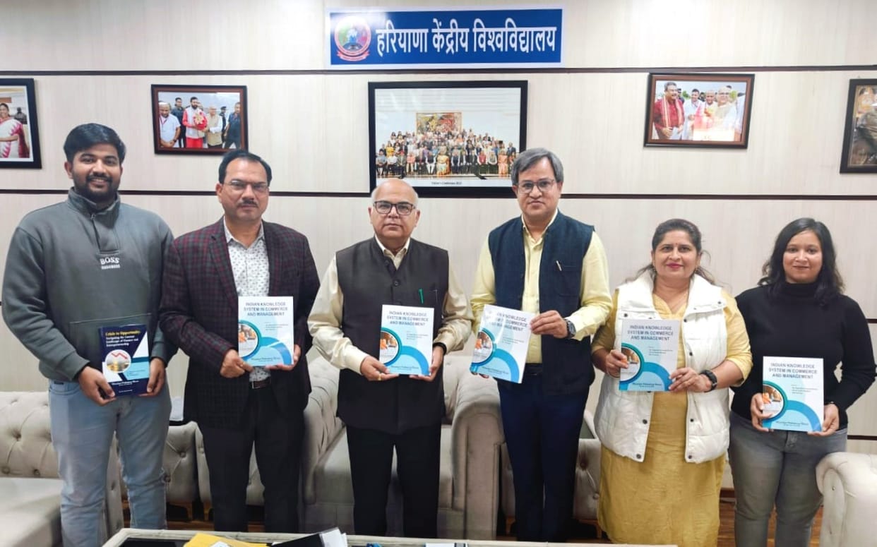 Hakenvi Vice Chancellor released books
