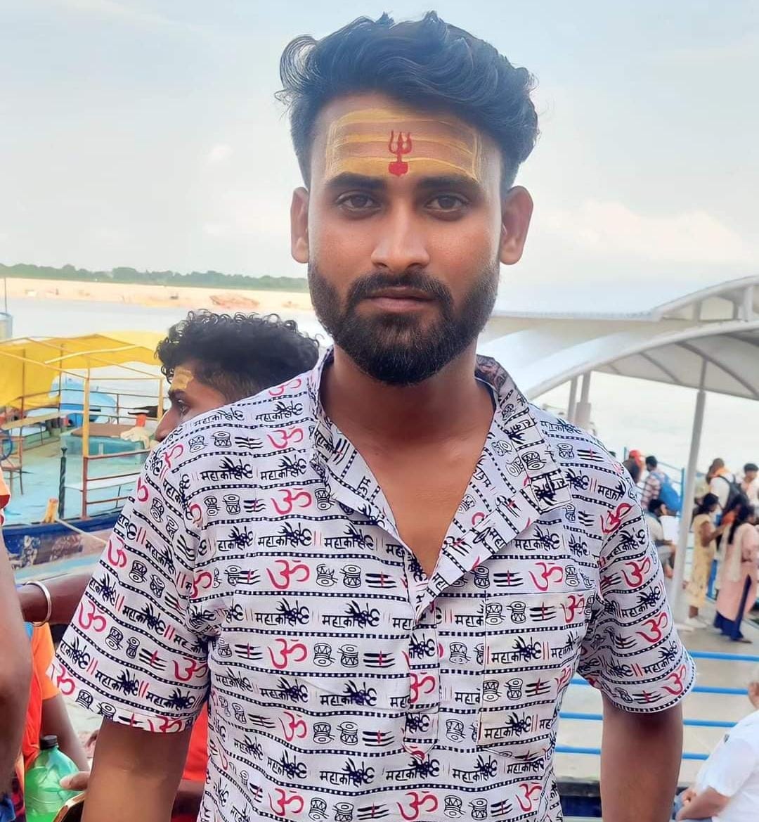 Youth injured in accident dies while waiting for ambulance