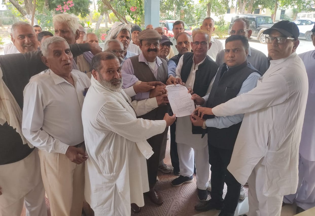 Ex-servicemen upset over non-drainage of contaminated water take out protest march