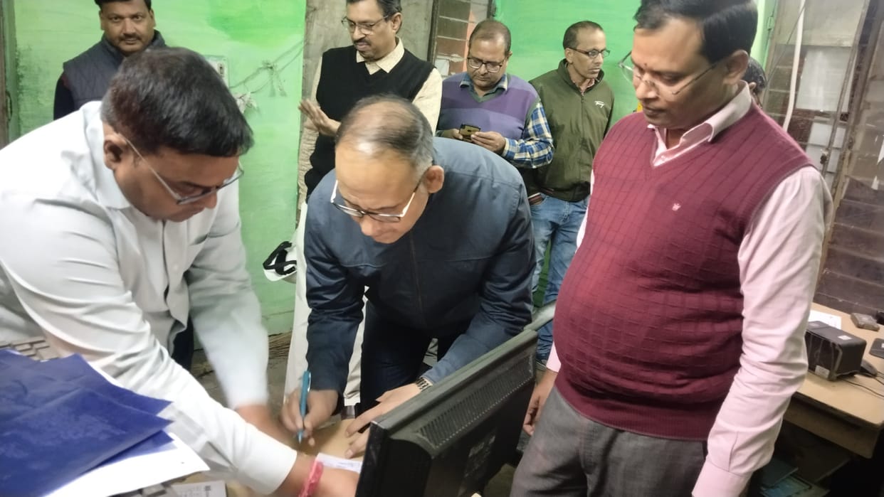 Form teams to check the accuracy of weighing