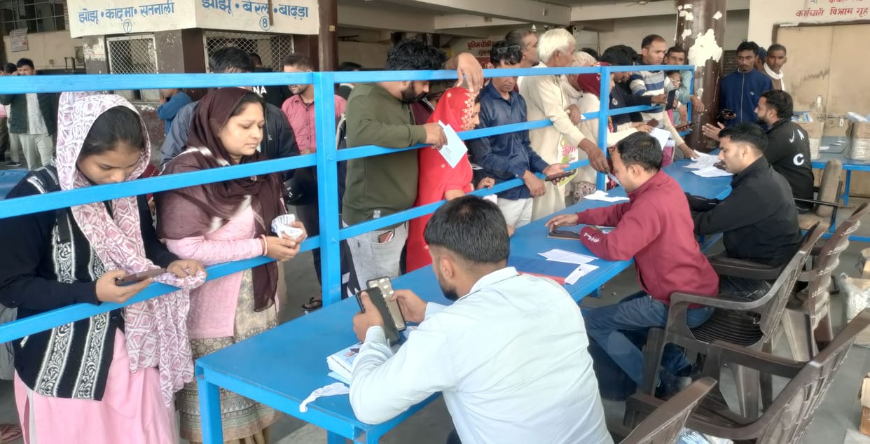 57,945 applicants received Happy Cards, distribution of 8,000 is pending