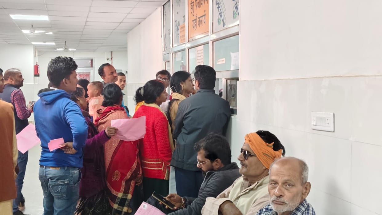 Pathology server failed, patients kept waiting for report