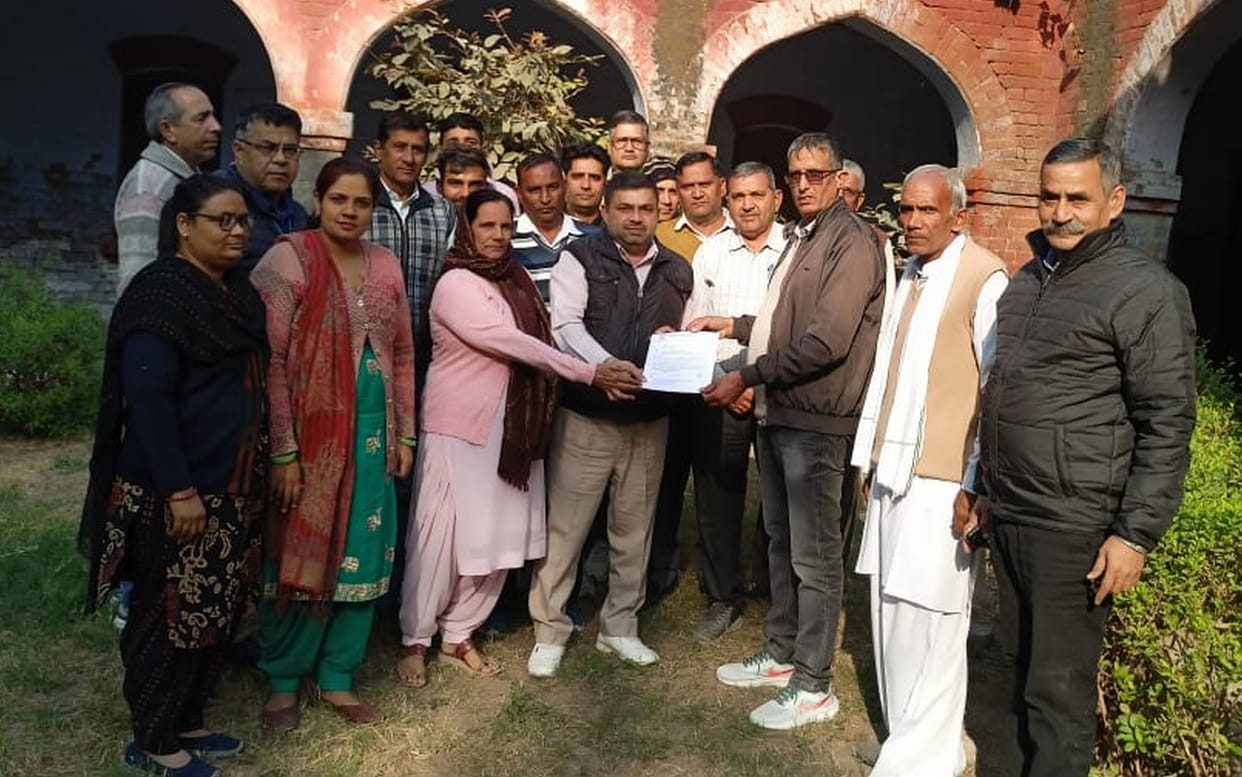 Clerks of the education department will protest in Panchkula on 18th