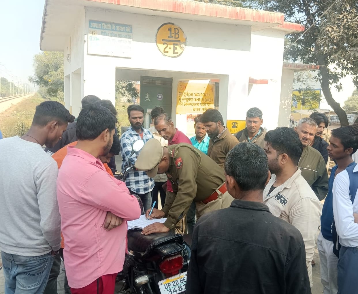 A young man died after being hit by a train on the Pilibhit-Tanakpur railway line