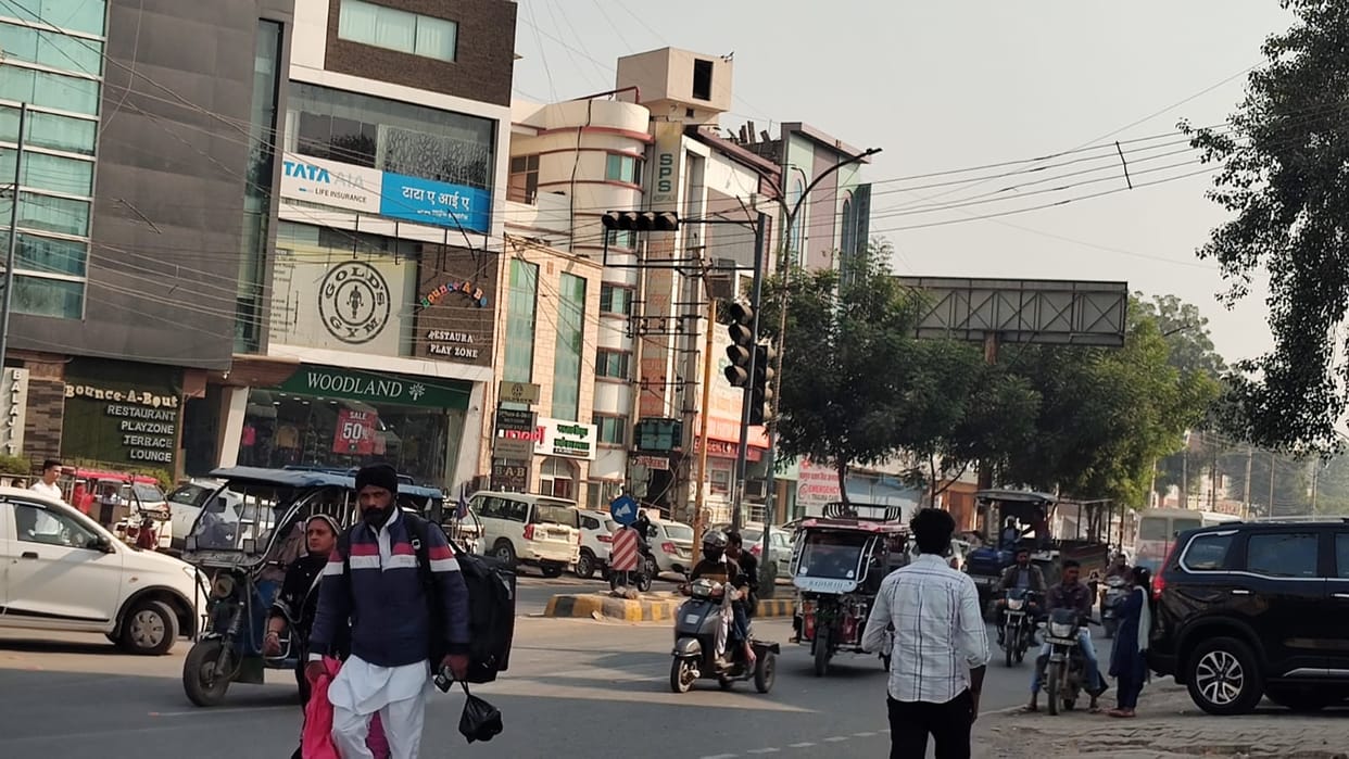 The traffic lights were turned on 10 days ago and then turned off again