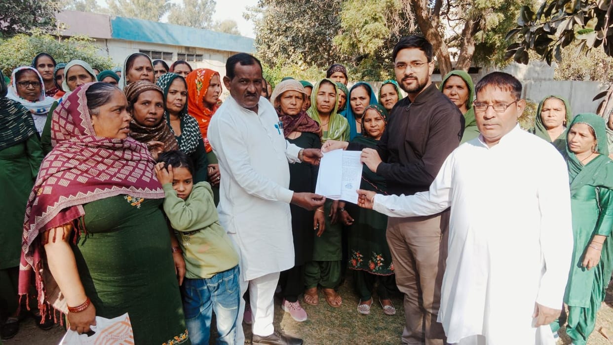 Mid-day meal workers put demands before DDPO