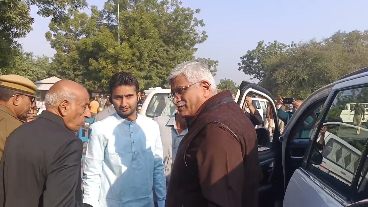 केंद्रीय मंत्री गजेंद्र सिंह शेखावत