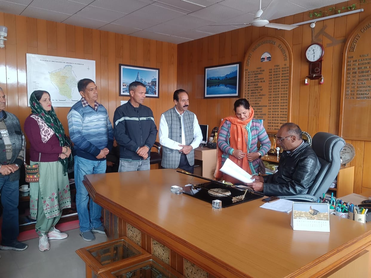 Villagers of Bharnag Panchayat expressed objection on joining the Municipal Corporation.