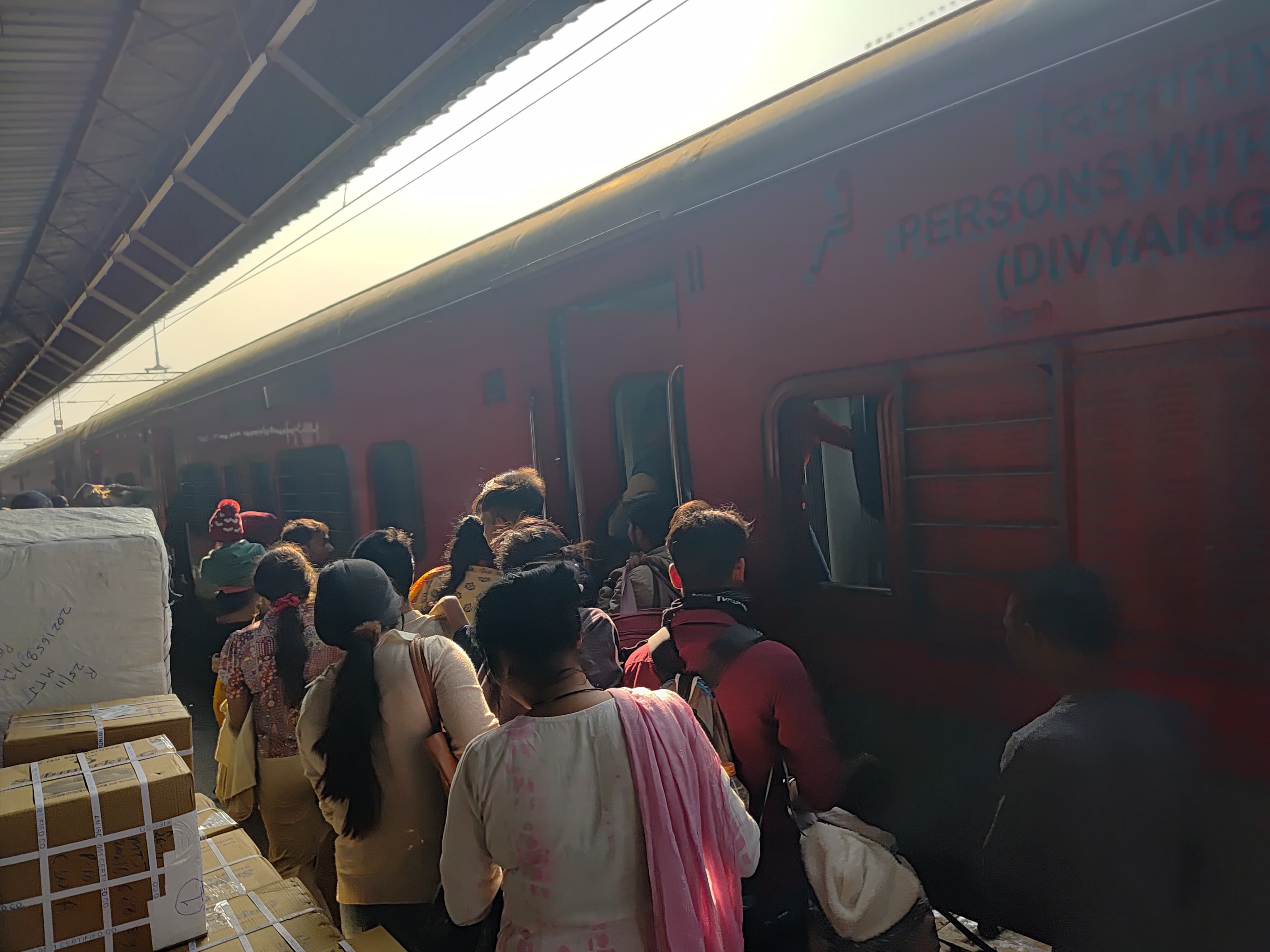Mahakumbh from January 13, seats full in trains going from Junction to Prayagraj