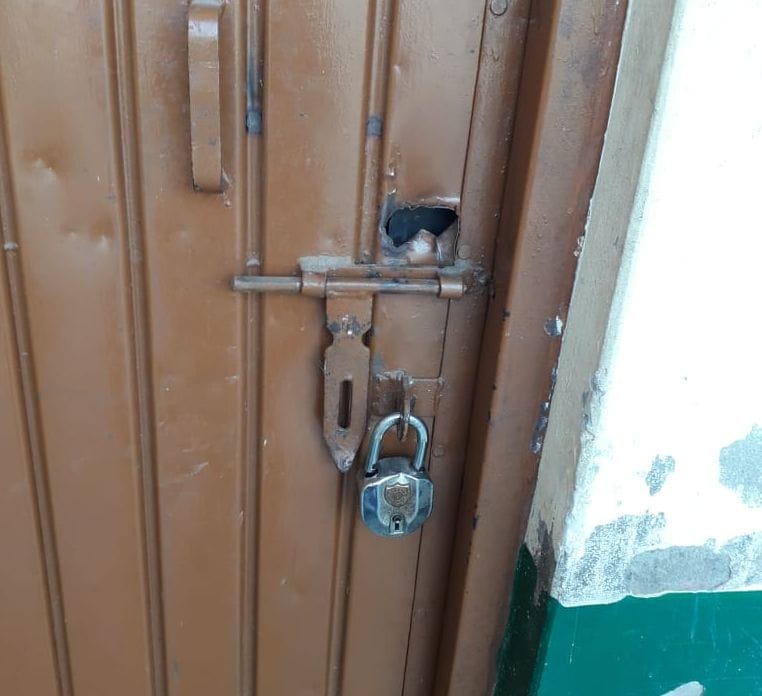 Thieves broke the locks of school and Anganwadi center