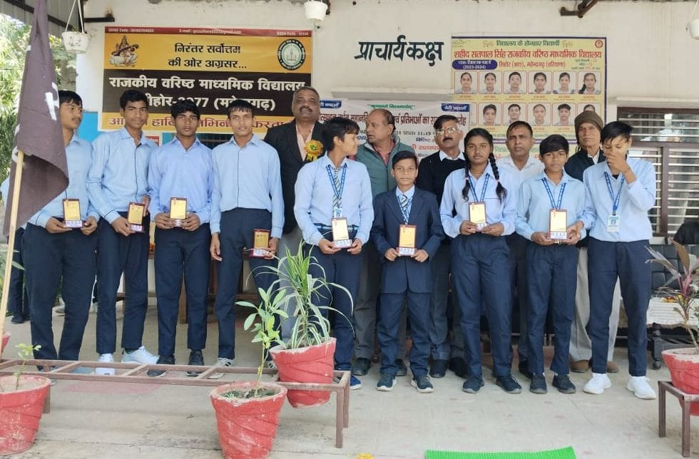 Blazers given free to 81 girl students