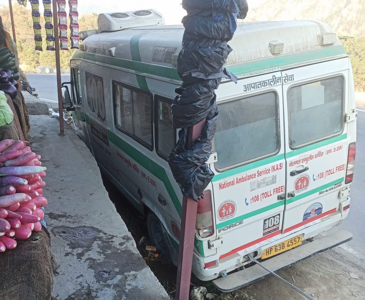 Ambulance collides with car due to brake failure, patients suffer minor injuries