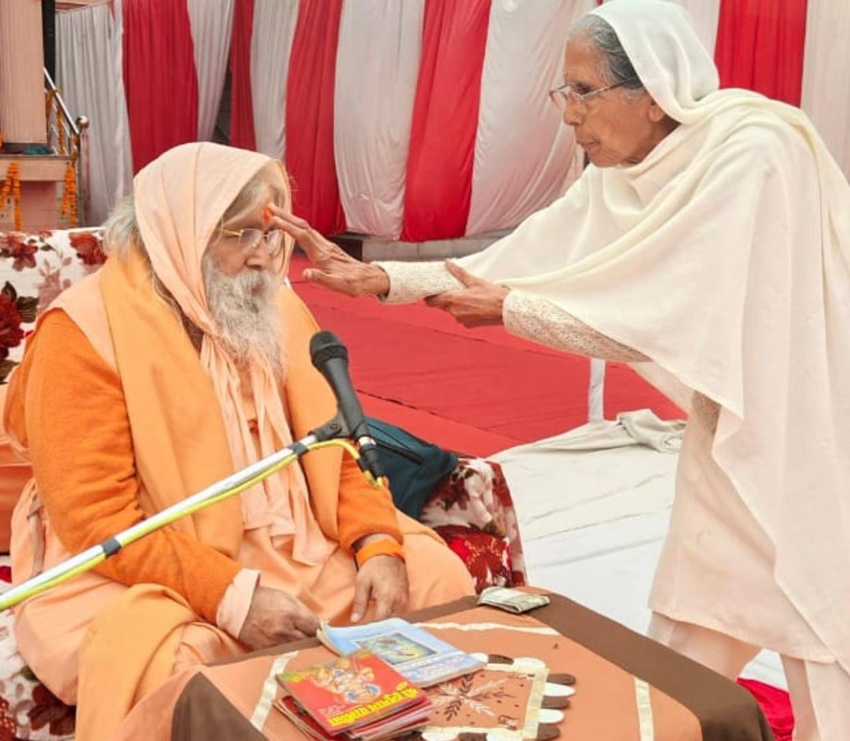 In the name of higher education, not only employment but also character is required: Swami Divyanand