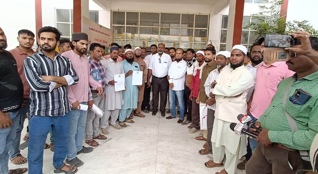 अजमेर दरगाह और संभल विवाद पर AIMIM ने सौंपा ज्ञापन