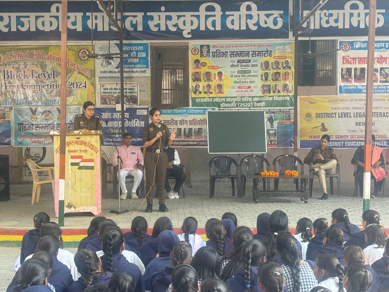 Police team gave information about crimes against children, cyber, POCSO Act